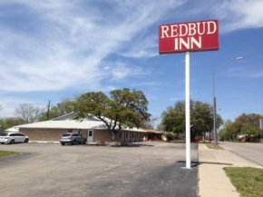 Redbud Inn